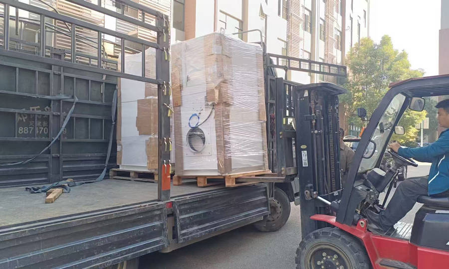 尊龙抖圈官网智能第四代除尘器：高效除尘，守护工业健康